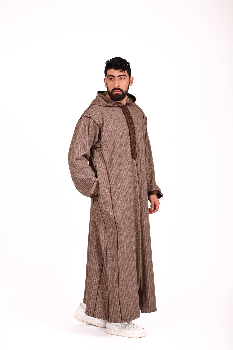 Close view of the Winter Jellaba fabric and finishing