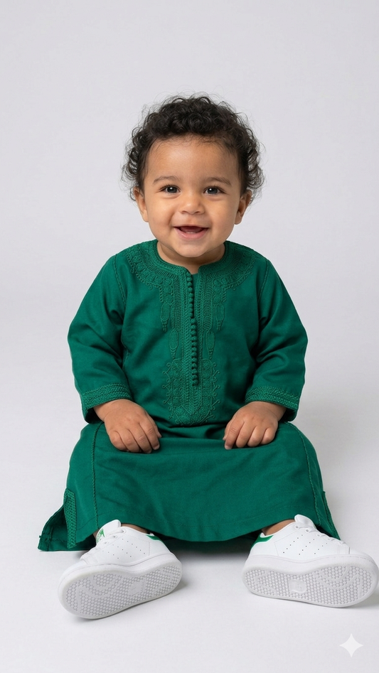 Children's colorful kids kaftan by AL-ANDALUS featuring vibrant patterns and lightweight fabric, perfect for warm weather.